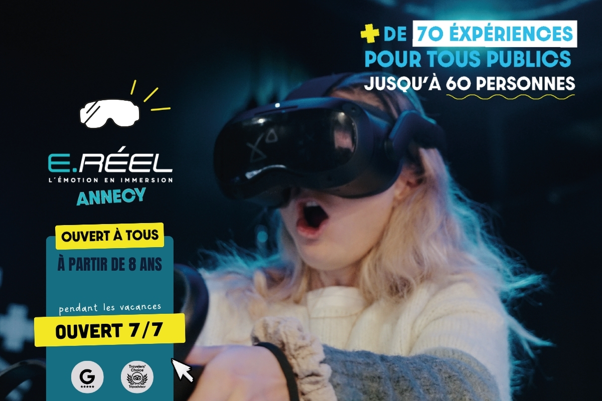 Centre E.réel Annecy : joueurs équipés et briefing avant une session VR